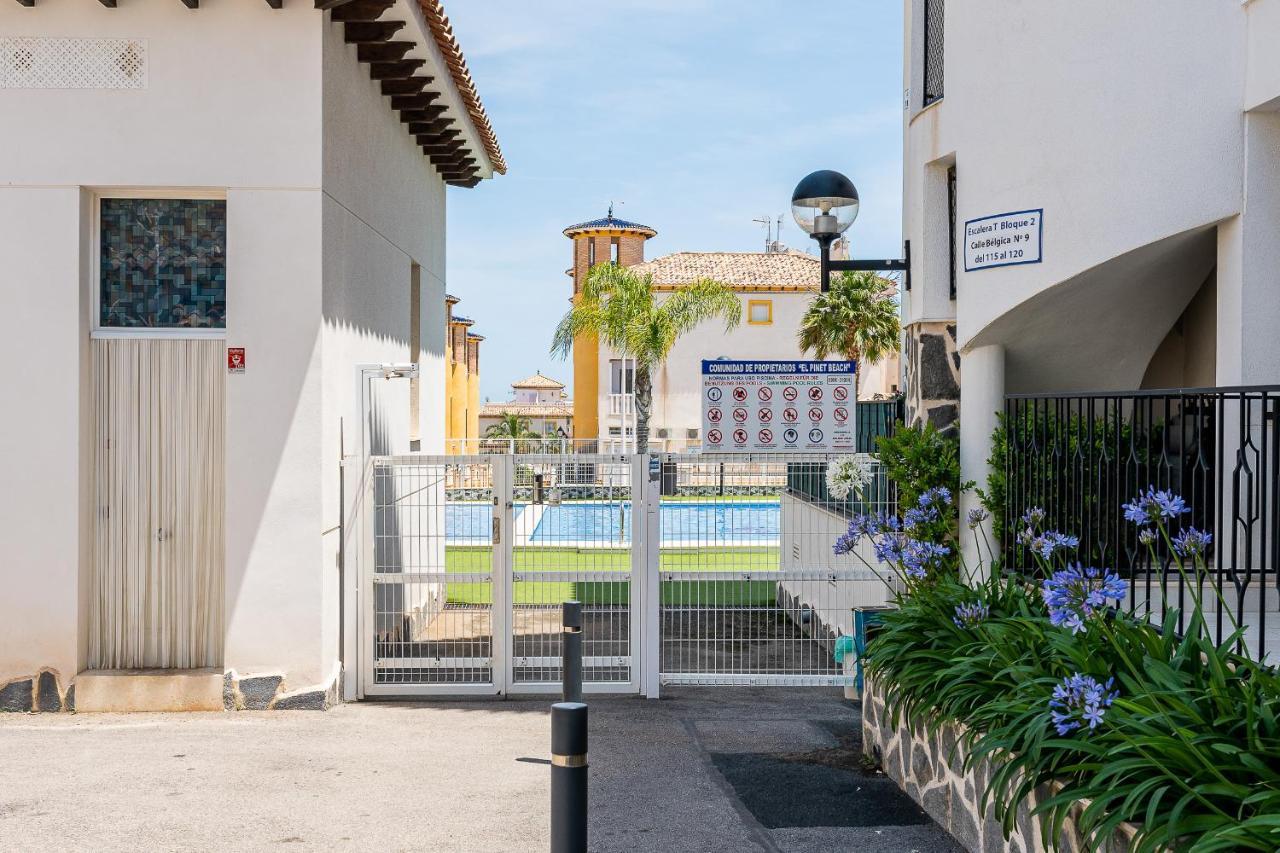 Playa Del Pinet Apartment La Mariña Dış mekan fotoğraf